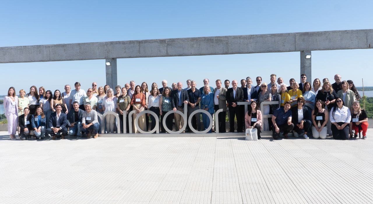 Visita del Embajador Dieter Lamlé a Entre Ríos: Diálogo, Comunidad y Proyección